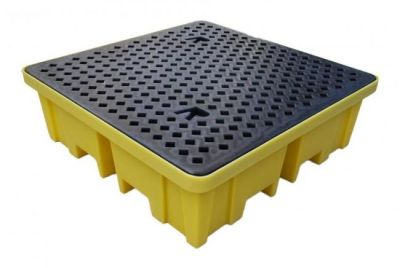 Spill Pallet with 4 way forklift access for 4 drums